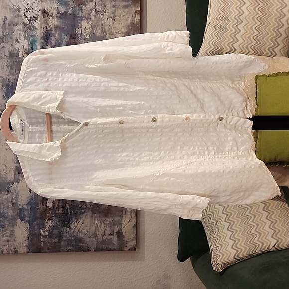 cut loose Tops - Cut Loose White Tonal Stripe Tunic Shirt